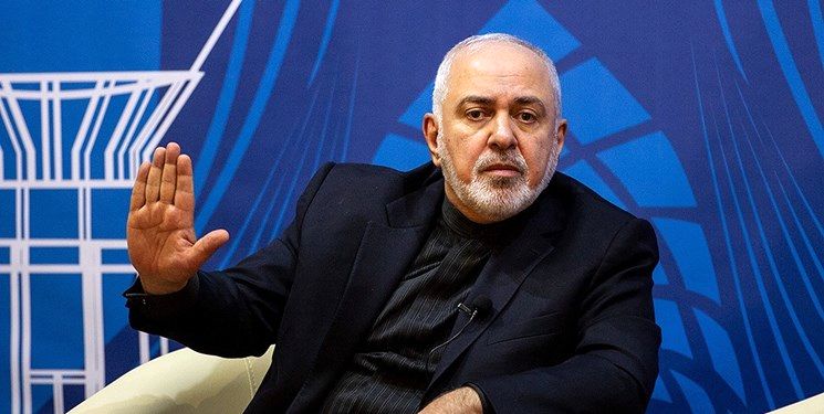 ظریف در بدو ورود به مسکو:  اروپا تاکنون نتوانسته‌ در برابر آمریکا سیاست مستقلی را دنبال کند
