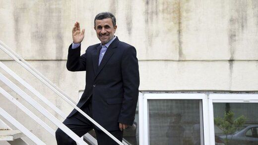 کرونا همراه احمدی نژاد وارد وزارت کشور شد +فیلم