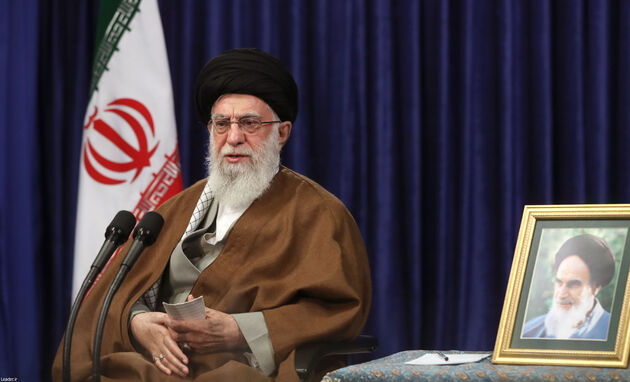 تصاویر حضور ویدئوکنفرانسی رهبری در جلسه ستاد ملی مبارزه با کرونا