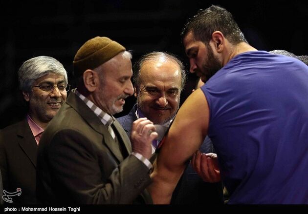 مسابقات کشتی پهلوانی در مشهد