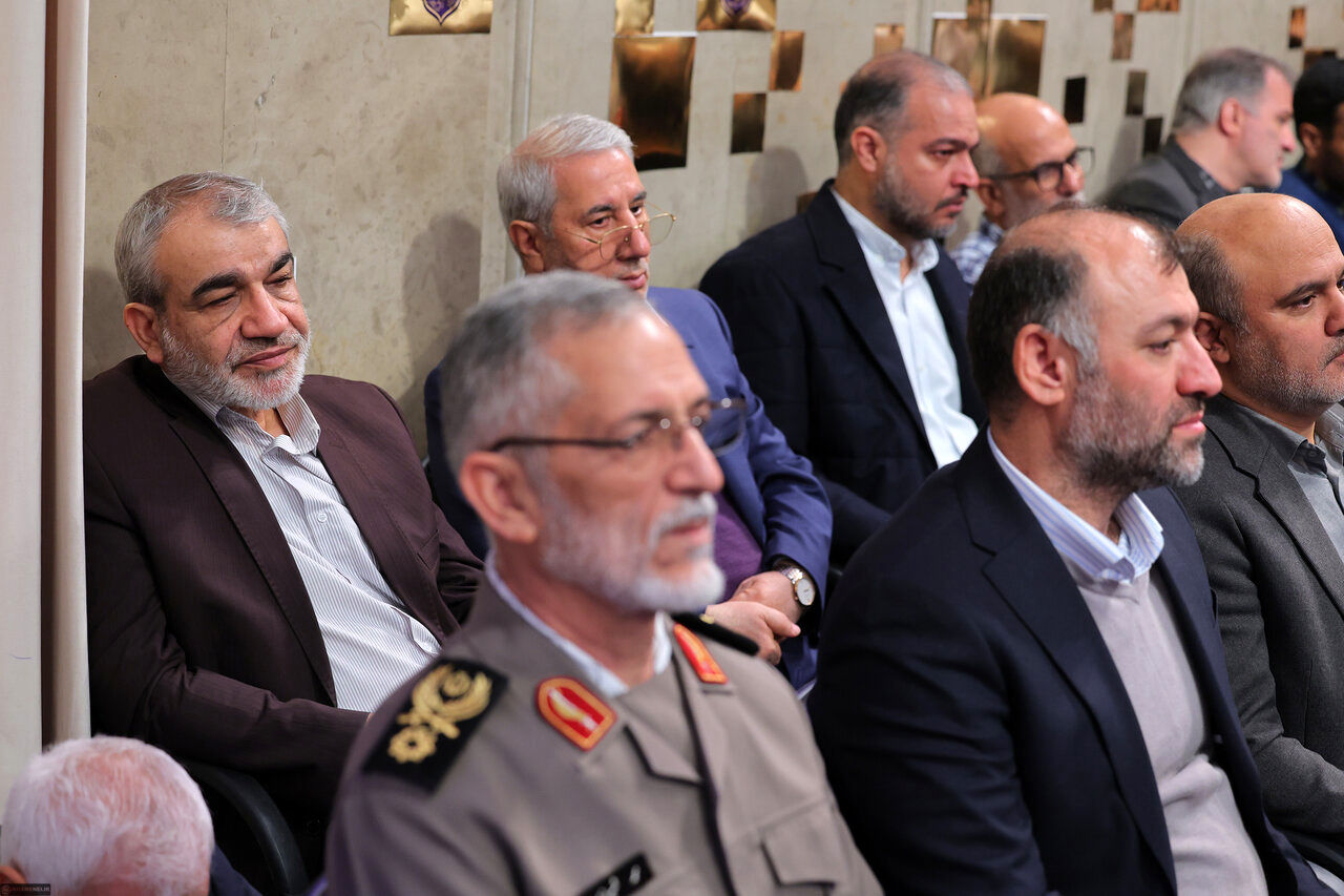 تصاویری از میهمانان بیت رهبری در روز ولادت امام علی‌(ع)/ میهمان خارجی مراسم چه کسی بود؟