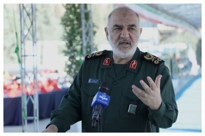 سرلشکر سلامی: دشمنان از حوادث گذشته درس عبرت نگرفته‌اند