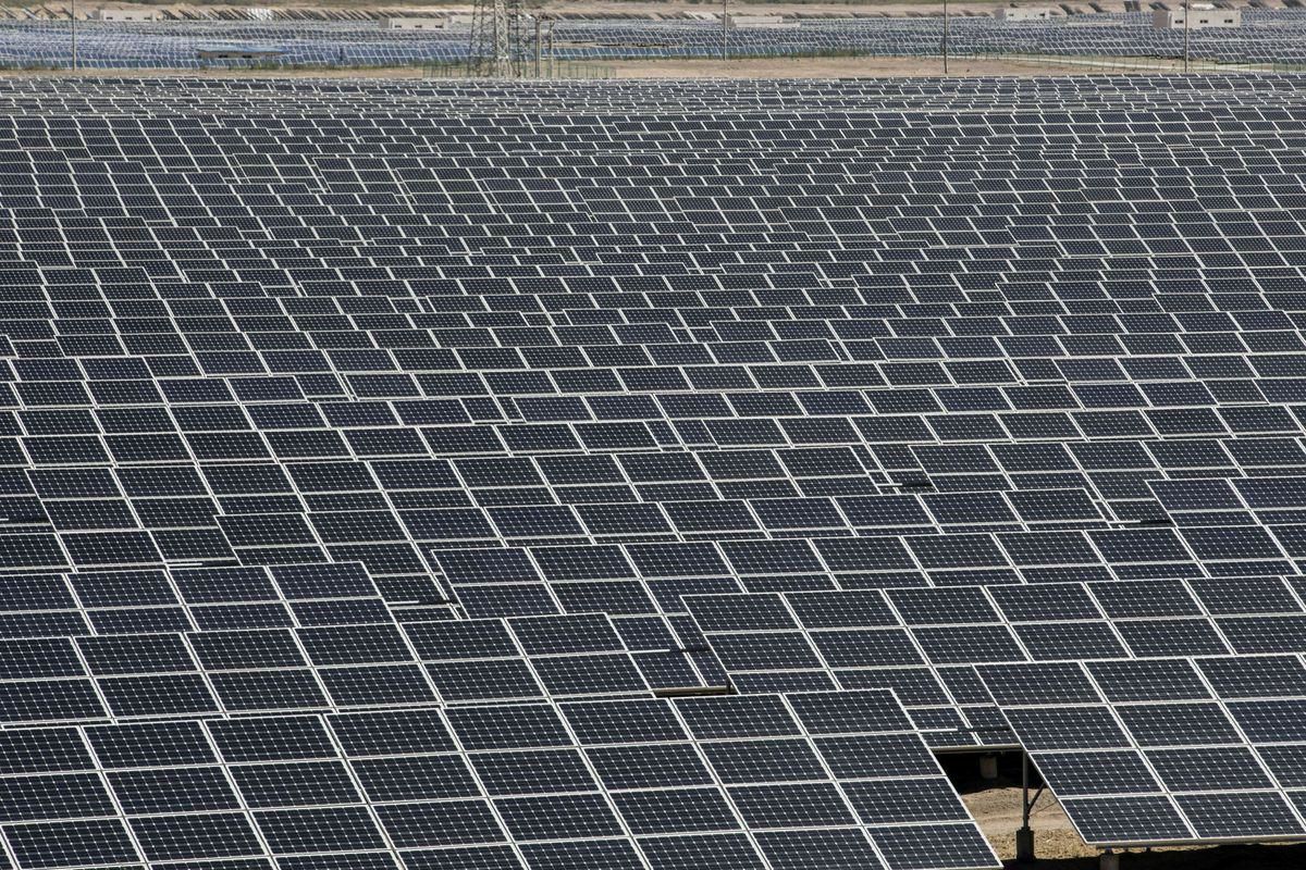 راه‌اندازی بزرگترین مزرعه خورشیدی خصوصی در چین 