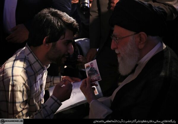 دیدار شاعران با رهبری
