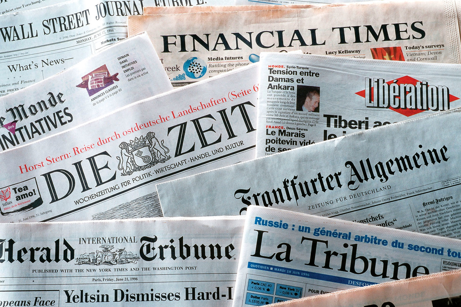 تجربه جهانی انتشار روزنامه ها در عصر کرونا/کالای ضروری در روزهای قرنطینه