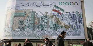 ابرتورم بیخ گوش ایران؟ | کامران ندری: اگر سیاست خارجی اصلاح نشود، اقتصاد را نمی توان نجات داد