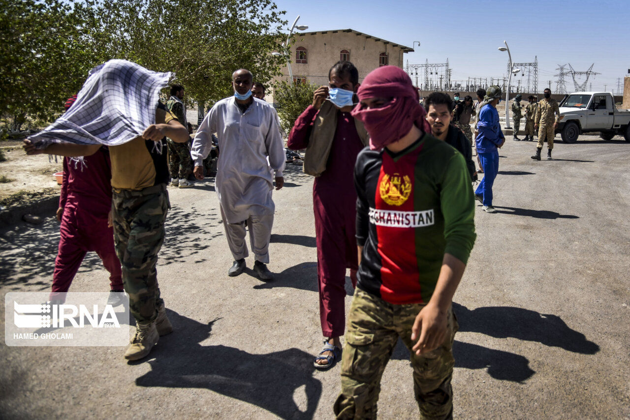 تصاویر| بازگشت پناهندگان نظامی به افغانستان
