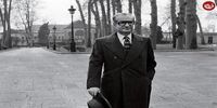 محمدرضا پهلوی در کاخ نیاوران| عباس هویدا هم بود+ عکس