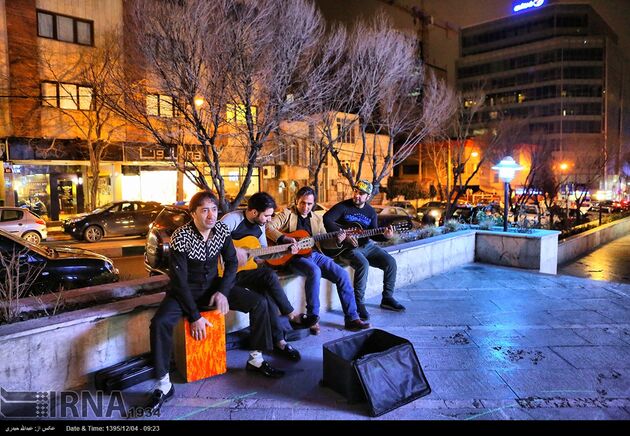 نوازندگان خیابانی
