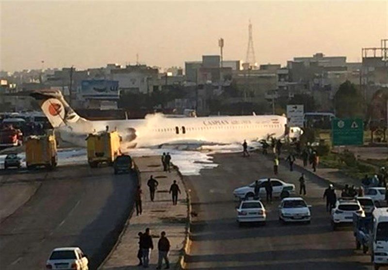 آخرین خبرها از خروج هواپیمای مسافری تهران – ماهشهر /  مسافران آسیبی ندیدند