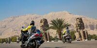 موتورسواری در شهر تاریخی الاقصر  