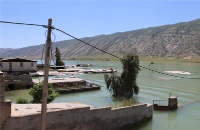 تخریب راه چند روستای سیروان با بالا آمدن آب سد سیمره