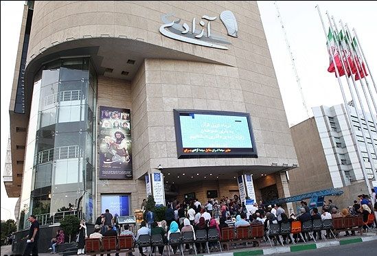 تصمیمی برای بازگشایی سینماهای پایتخت اتخاذ نشده است

