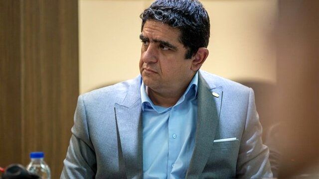 واکنش رئیس کمیسیون سرمایه‌گذاری اتاق ایران به افزایش قیمت دلار/ کنترل مقطعی ارز کافی نیست