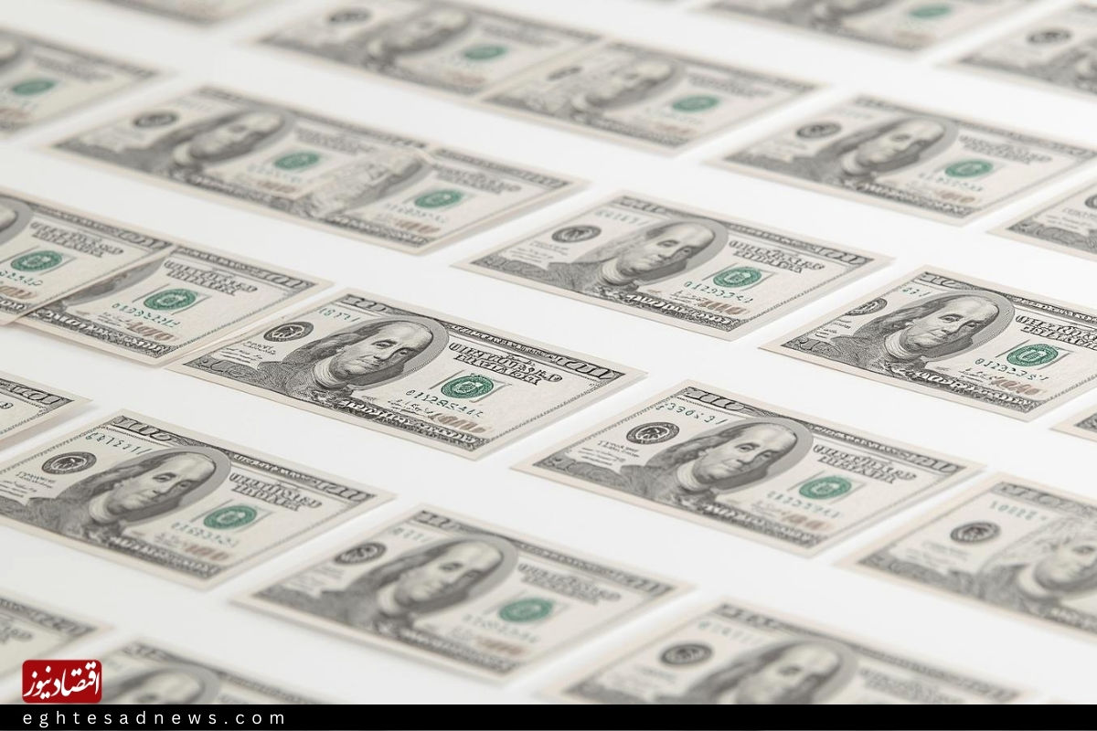 درجا زدن قیمت دلار در کانال ۱۰۷ هزار تومان | حاکم شدن ثبات یا تکرار مداخله بازارساز؟