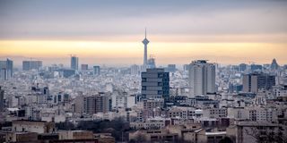 زمان مناسب خرید مسکن توسط «خریداران مصرفی» | یزدانی: بازار مسکن با فروش متری و سانتیمتری از رکود خارج نمی‌شود