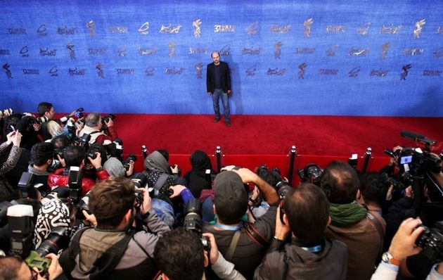 حاشیه‌های دومین روز سی‌وهفتمین جشنواره فیلم فجر