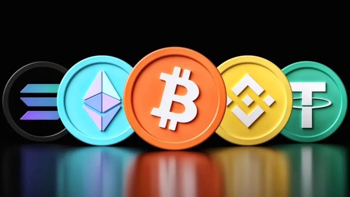 تتر بالا رفت، بیت‌کوین پایین آمد/ هشدار نسبت به سقف آلت‌کوین‌ ها
