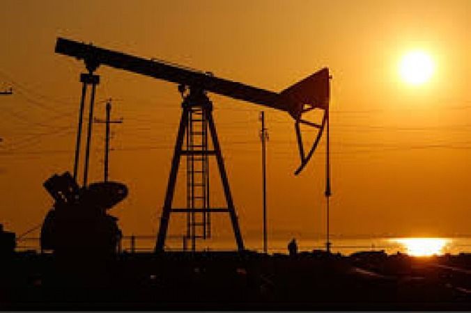 توقف تولید نفت خام آمریکا بر اثر ورود طوفان دلتا