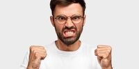 وقتی عصبانی هستید این غذاها را نخورید!

