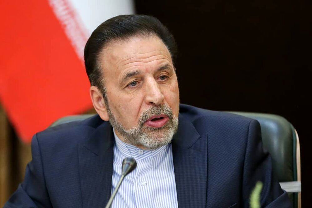 واعظی: غیبت شهردار تهران در هیئت دولت ربطی به ساختمان جماران ندارد