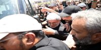 تصاویری از استقبال سردار قاآنی از پیکر رهبر شهید در فرودگاه مشهد