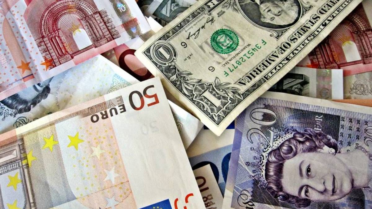 قیمت دلار، یورو و پوند امروز چهارشنبه 17 دی 1404/ کاهش قیمت دلار و یورو + جدول