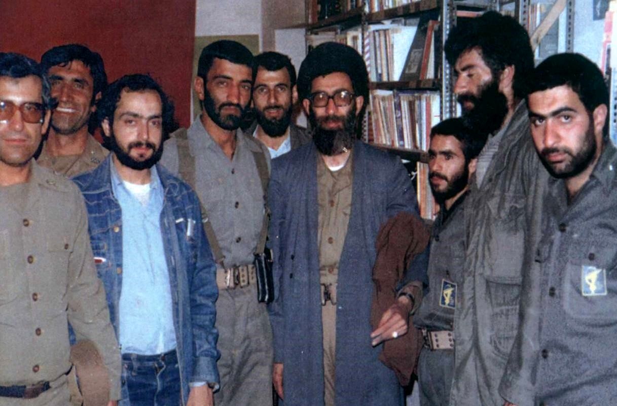  این فرمانده سپاه اسم «حزب‌الله» را انتخاب کرد/ طولانی‌ترین گروگان‌گیری در تاریخ معاصر