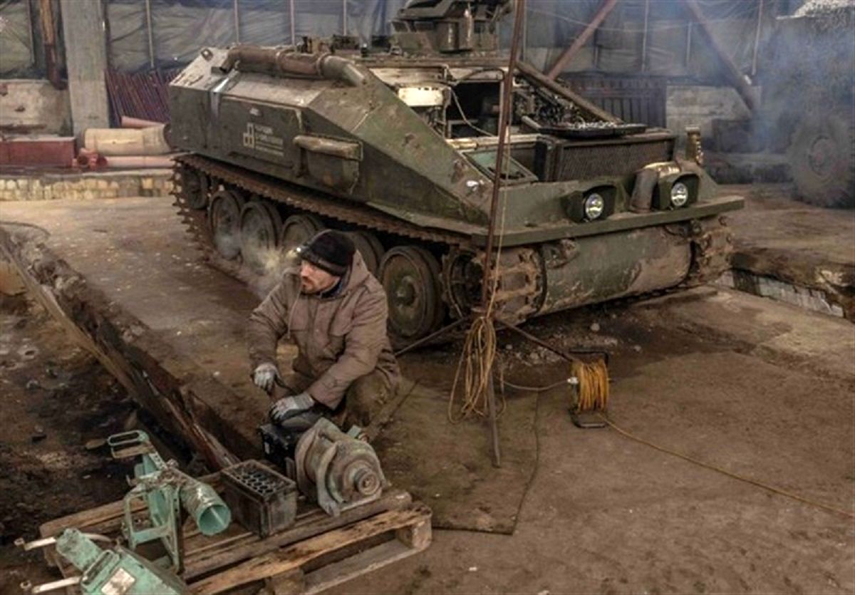 پهپادهای روسی کار دست اوکراین داد / خروج تانک‌های آمریکایی آبرامرز از خط مقدم جنگ با روسیه