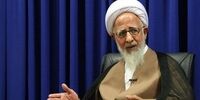 ​آیت الله جوادی آملی: اختلاس ها با قلم افراد صورت می گیرد نه با زور اسلحه