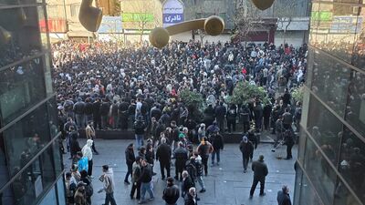 ایمانی جاجرمی: اعتراضات فقط صدای بازاریان بود، اگر صدای فقرا بلند شود... | حاکمیت باید تصمیم جدی بگیرد | بدون گشایش دیپلماتیک، فشارها باقی می‌ماند