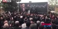 لحظه ورود پیکر جمشید مشایخی به مراسم تشییع +فیلم