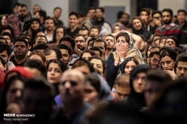 تماشای ایران-ژاپن در سطح شهر تهران