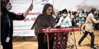شال سر کردن جالب آنجلینا جولی در کمپ آوارگان+ عکس