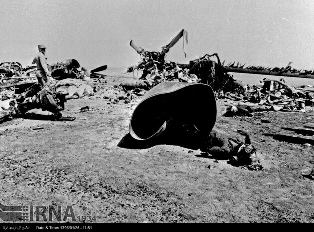 پنجم اردیبهشت 1359 - شکست آمریکا در طبس