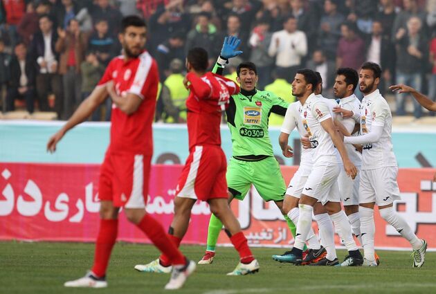 بازی پرسپولیس ونفت1