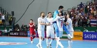 جام قهرمانی بر دستان تیم ملی فوتسال ایران + فیلم