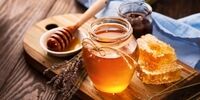 اگر قبل از خواب عسل بخورید ، چه اتفاقی برای بدن تان می افتد ؟

