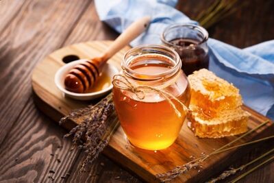 اگر قبل از خواب عسل بخورید ، چه اتفاقی برای بدن تان می افتد ؟

