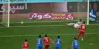 ادامه مجادله پنالتی زدن در پرسپولیس +عکس 