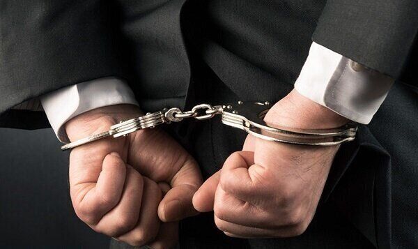 دستگیری مدیرکل گمرک گناوه به اتهام تخلفات مالی