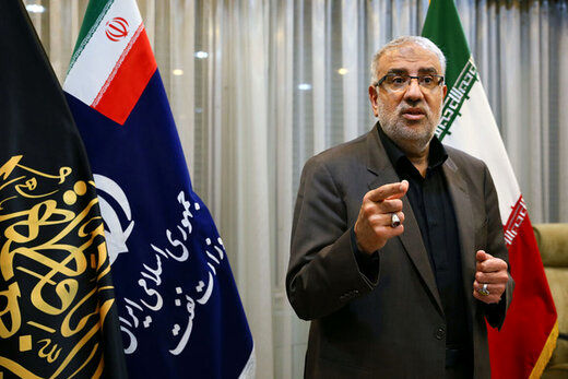 وزیر نفت: ایران با رفع تحریم ها توانایی حل بحران سوخت در دنیا را دارد