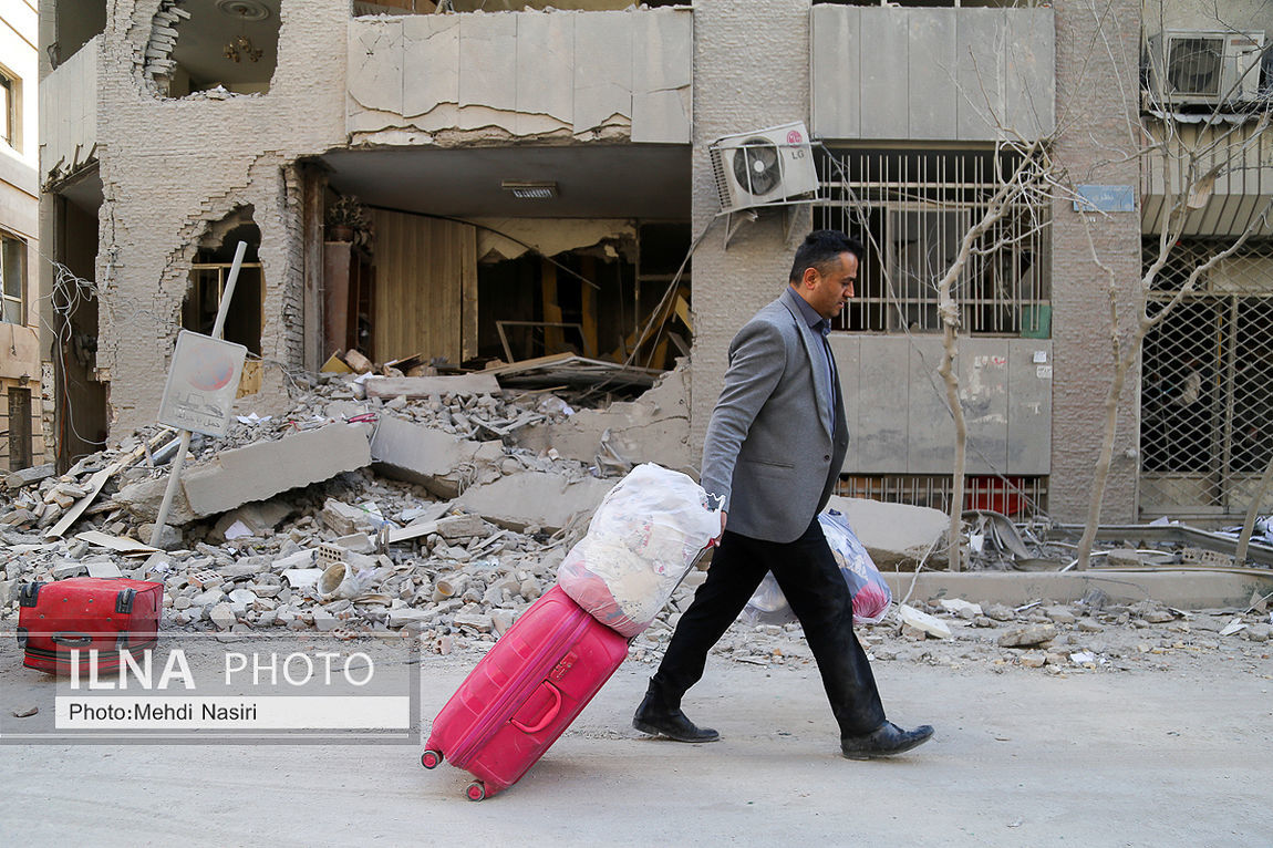 جنگ علیه ایران؛ روز سی‌ودوم | حمله هوایی دشمن آمریکا و اسرائیل به فولاد مبارکه اصفهان  | وزیر جنگ آمریکا: ترجیح می‌دهیم با ایران توافق کنیم | ادعای خبرنگار آکسیوس: ترامپ گفت مذاکرات با ایران به خوبی پیش می‌رود