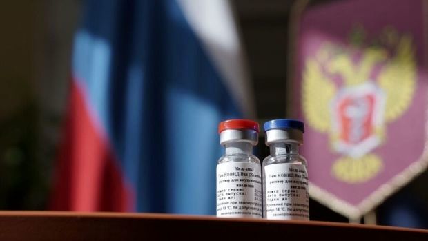 ارسال نخستین محموله واکسن روسی کرونا به ایران + عکس