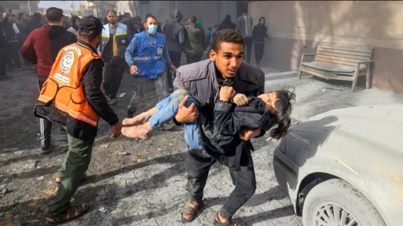 حمله هواپیماهای اسرائیلی به بیمارستان کمال عدوان غزه
