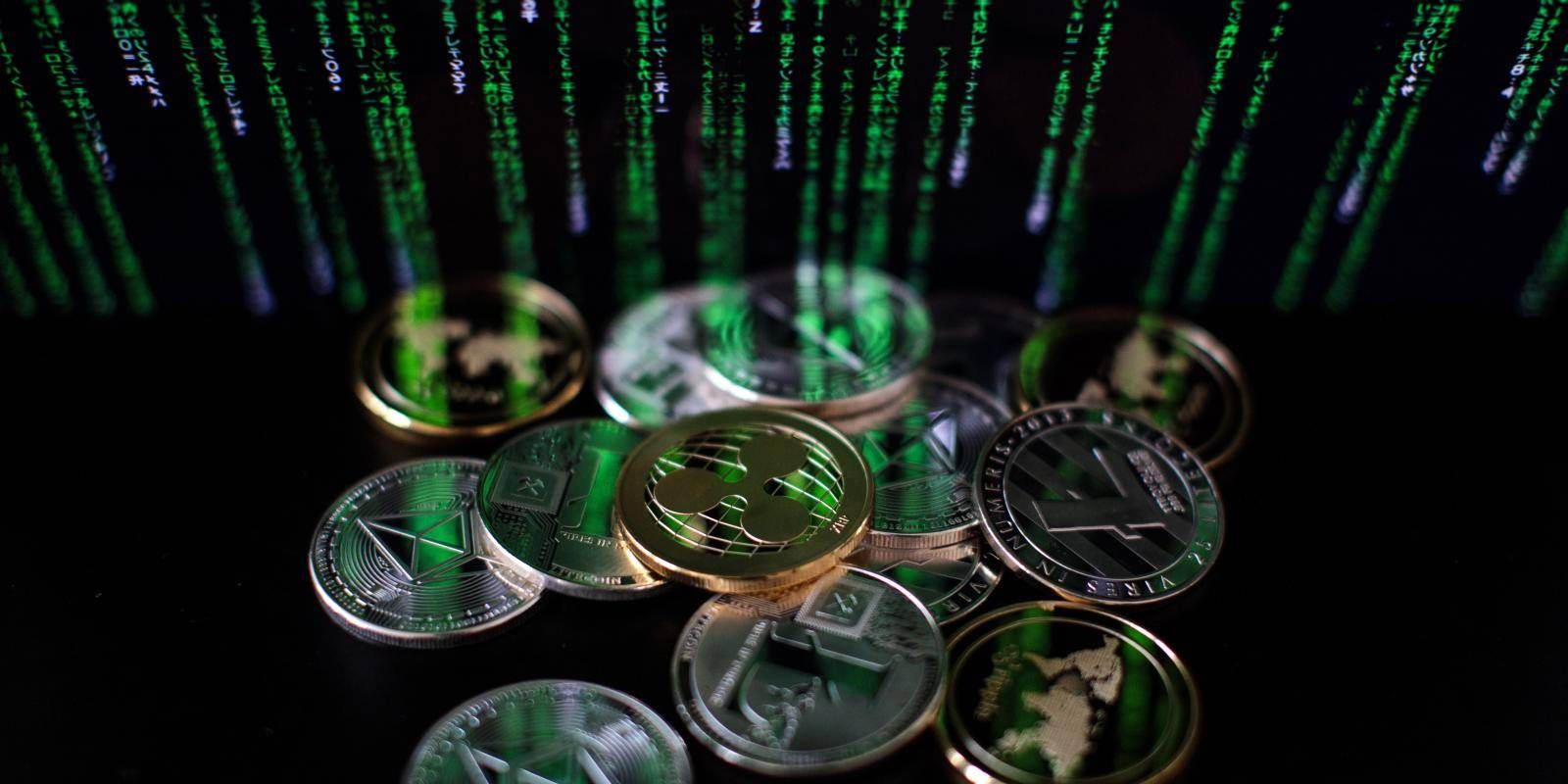 اثر «هرمز» بر قیمت تتر | بیت‌کوین به 65 هزار دلار بازگشت | تحلیل 10 رمزارز مهم بازار 2