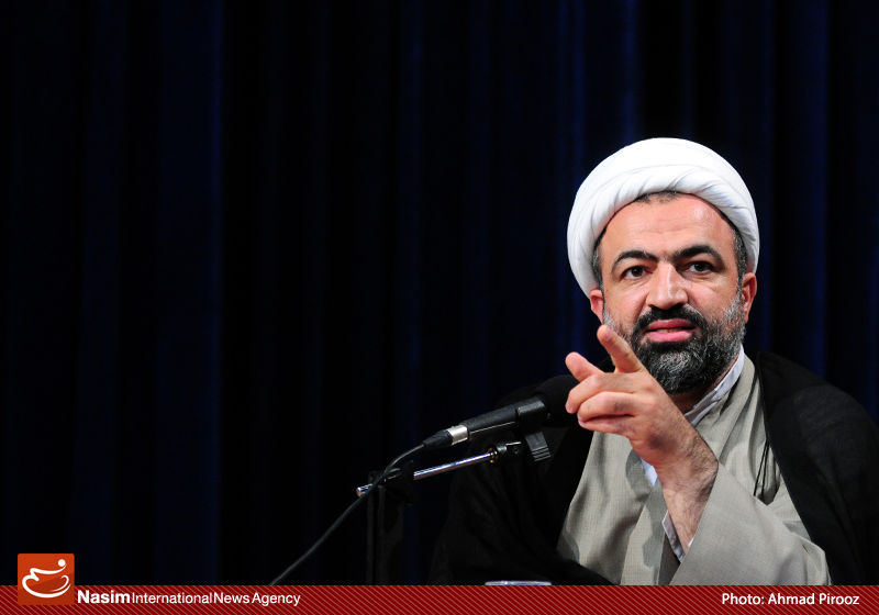 حمید رسایی: احمدی نژاد یاور شیطان شده