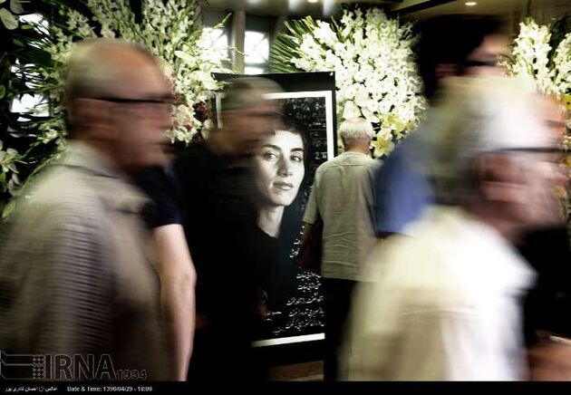مجلس ترحیم مریم میرزاخانی