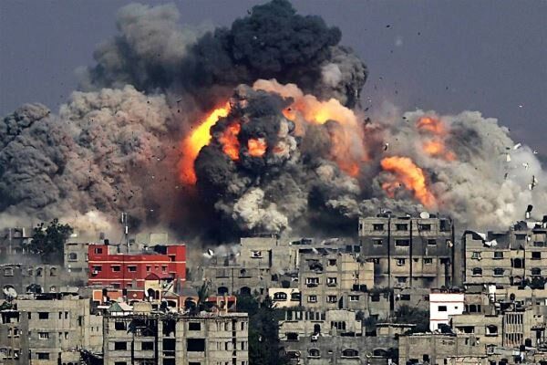 جنگنده‌های اسرائیل وارد عمل شدند/ حمله خونبار به غزه