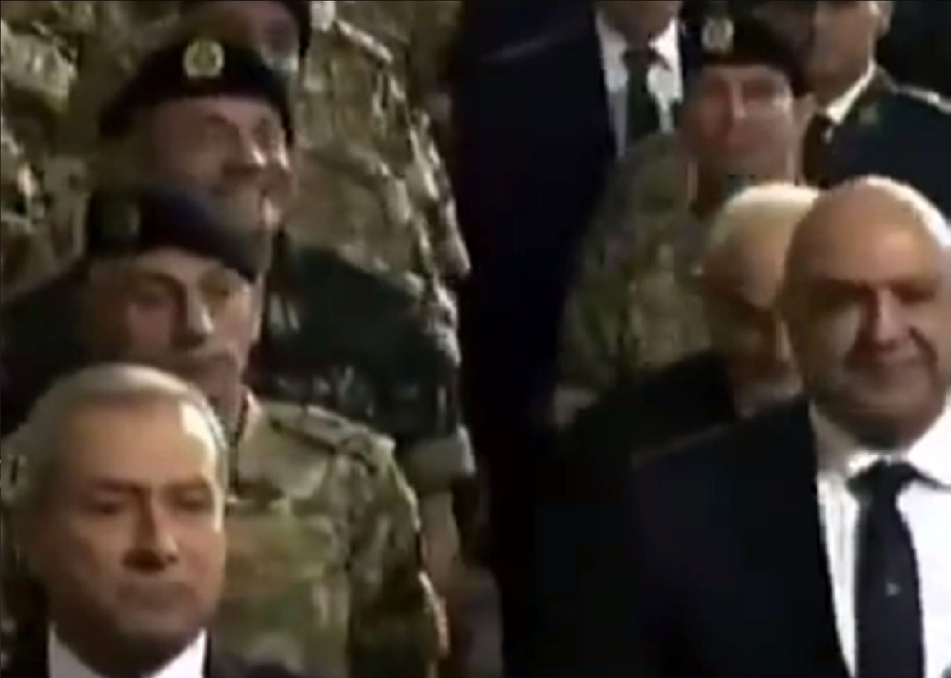 شوخی خندهدار جوزف عون با یک فرمانده ارتش لبنان + فیلم